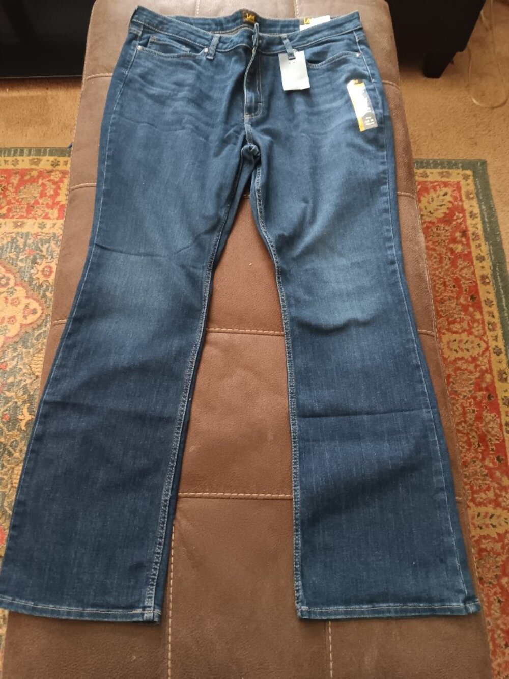 New Lee Bootcut Plus Size Women's Jeans Size 18 NEW!!